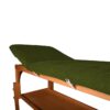 Dettaglio del coprilettino con elastico perimetrale e fasce elastiche con bottone a clip